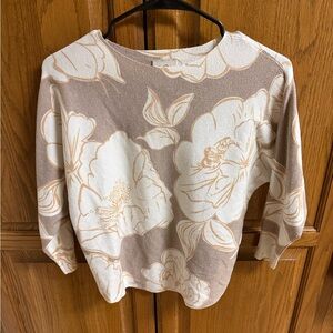 Sioni Beige and White Floral Sweatshirt